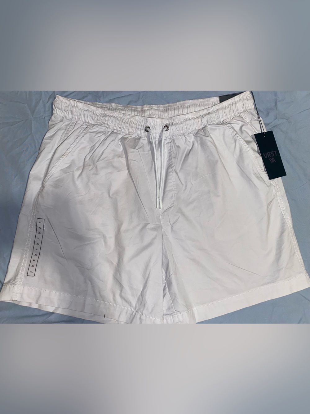 NEW VRST Men’s White Drawstring Shorts